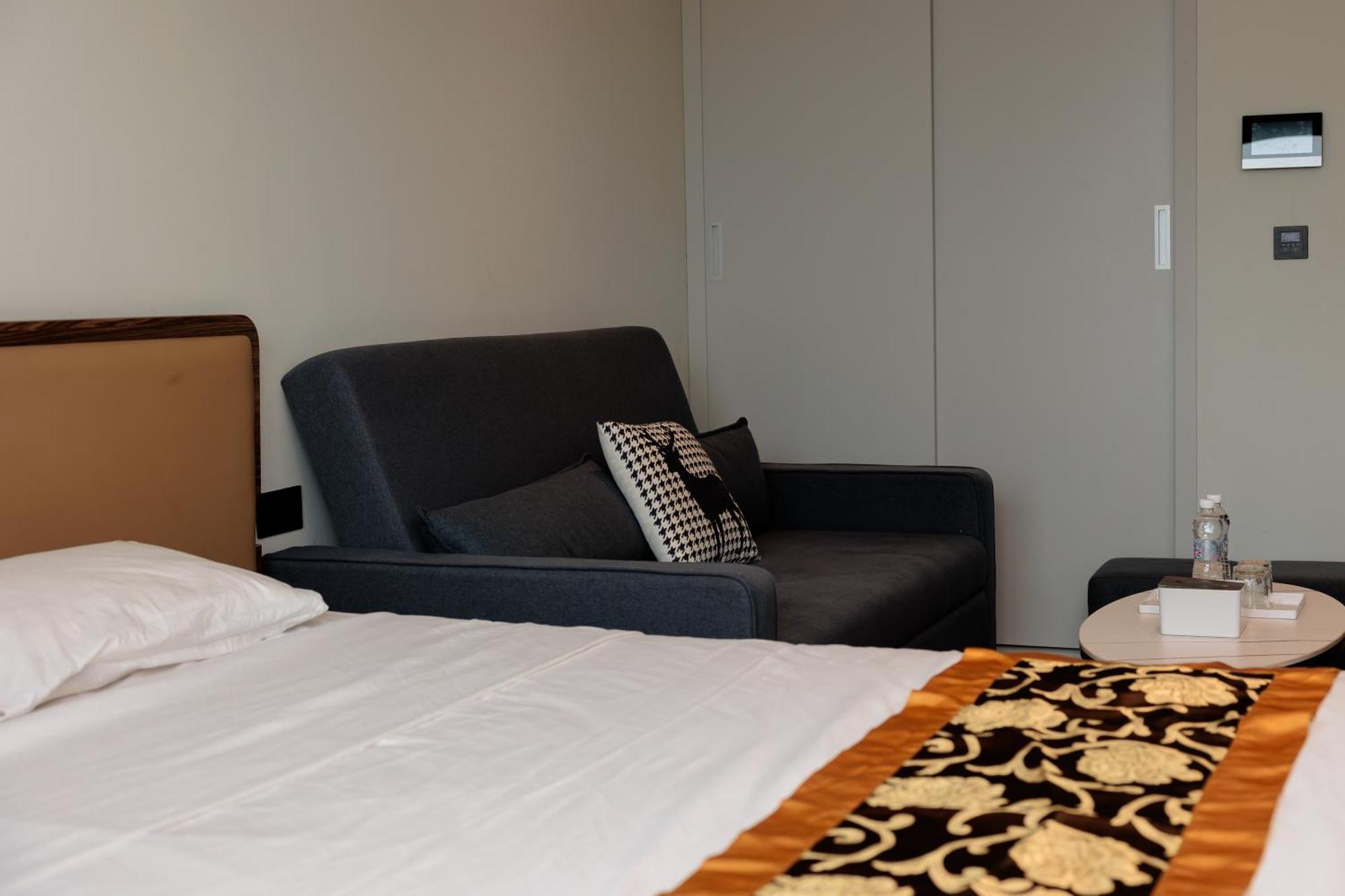 Comzy Ha Long Homestay Екстериор снимка